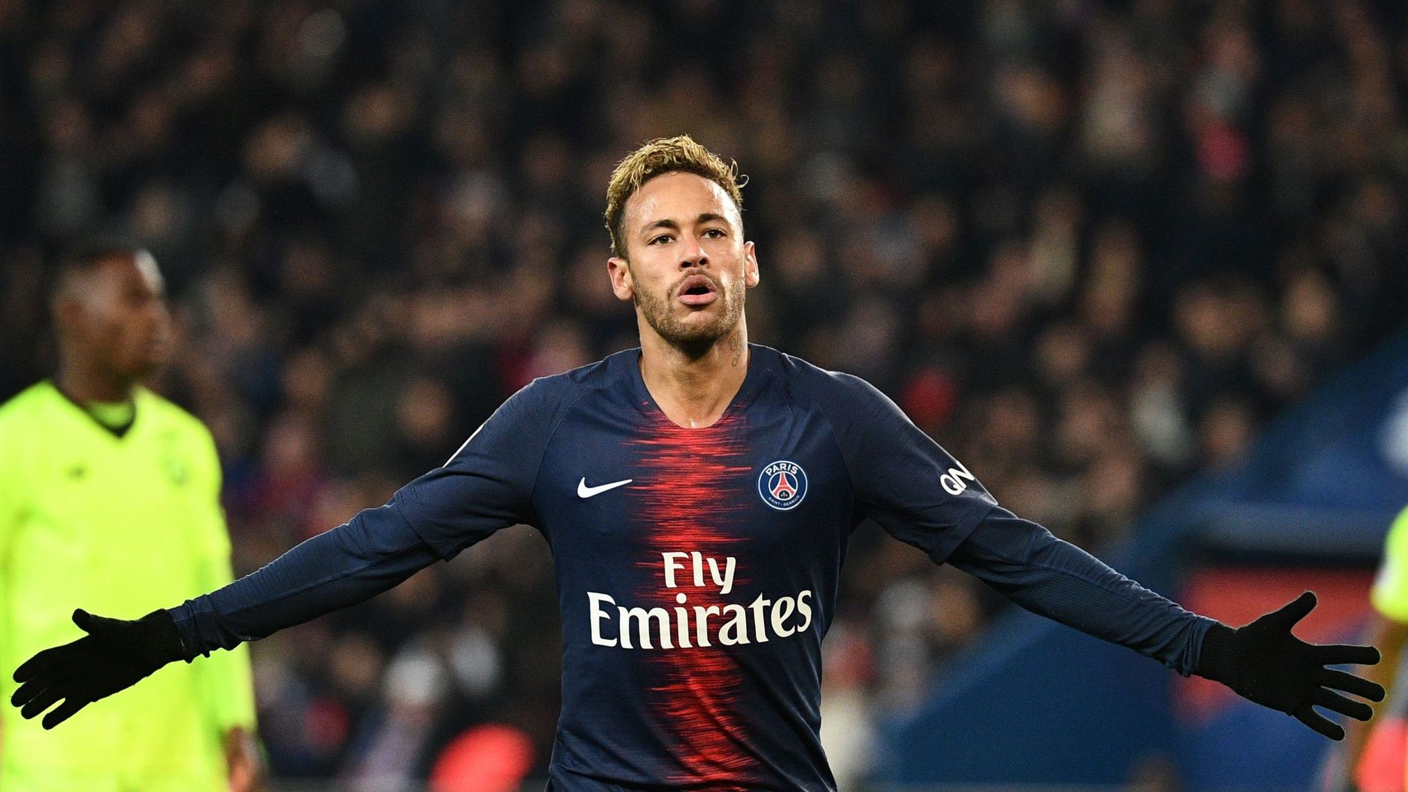 Neymar Jr succeeds in reducing suspension from UEFA competition matches
